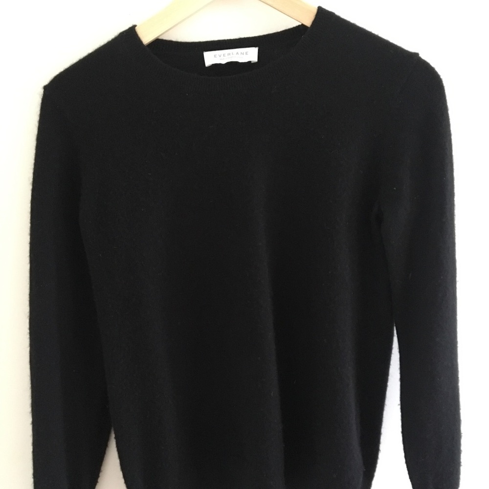 Everlane cashmere crew